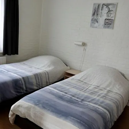 펜션 Serene In With Private Terrace *