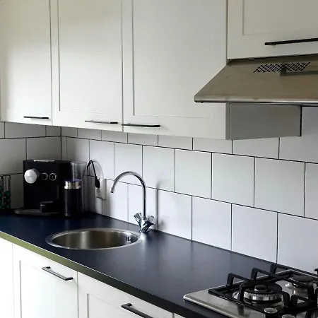 Casa vacanze Family Escape Near Keukenhof *