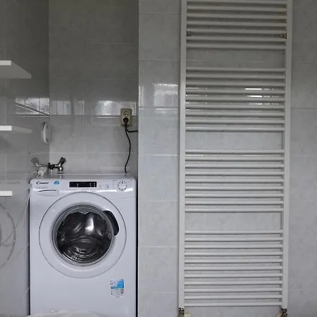 Casa vacanze Family Escape Near Keukenhof *