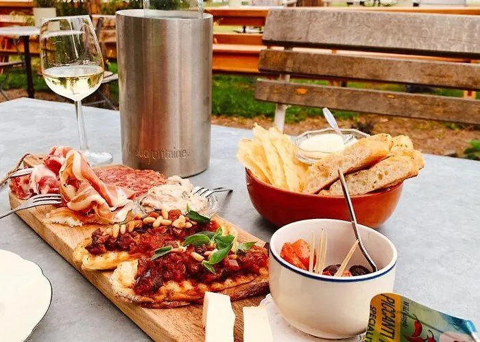 Сasa de vacaciones Family Escape Near Keukenhof *